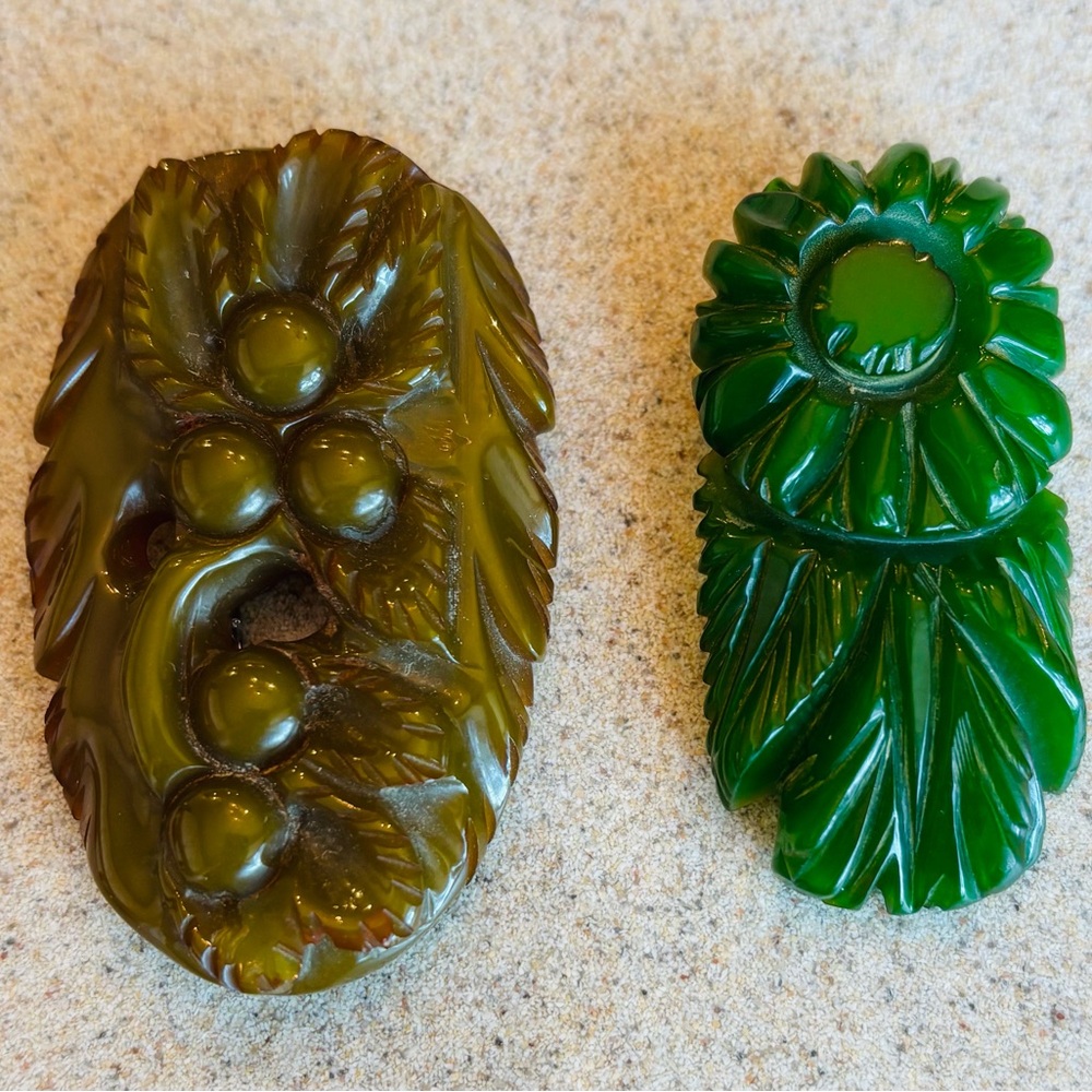 Vintage Green Bakelite Brooches